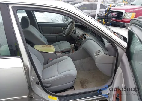 2001 Toyota Avalon Xls from USA, damaged, VIN 4T1BF28B61U161564